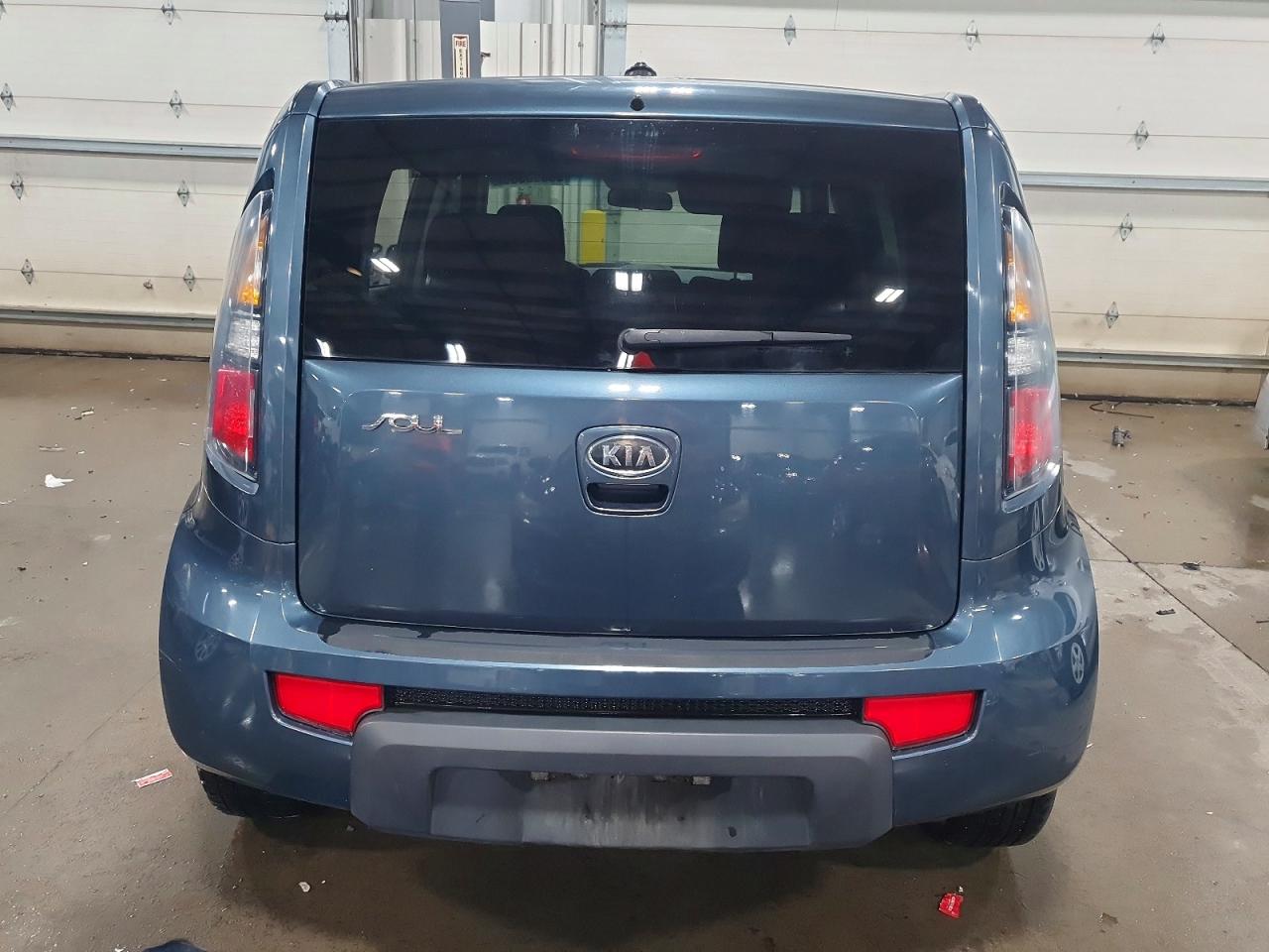 2011 KIA SOUL + photo 6