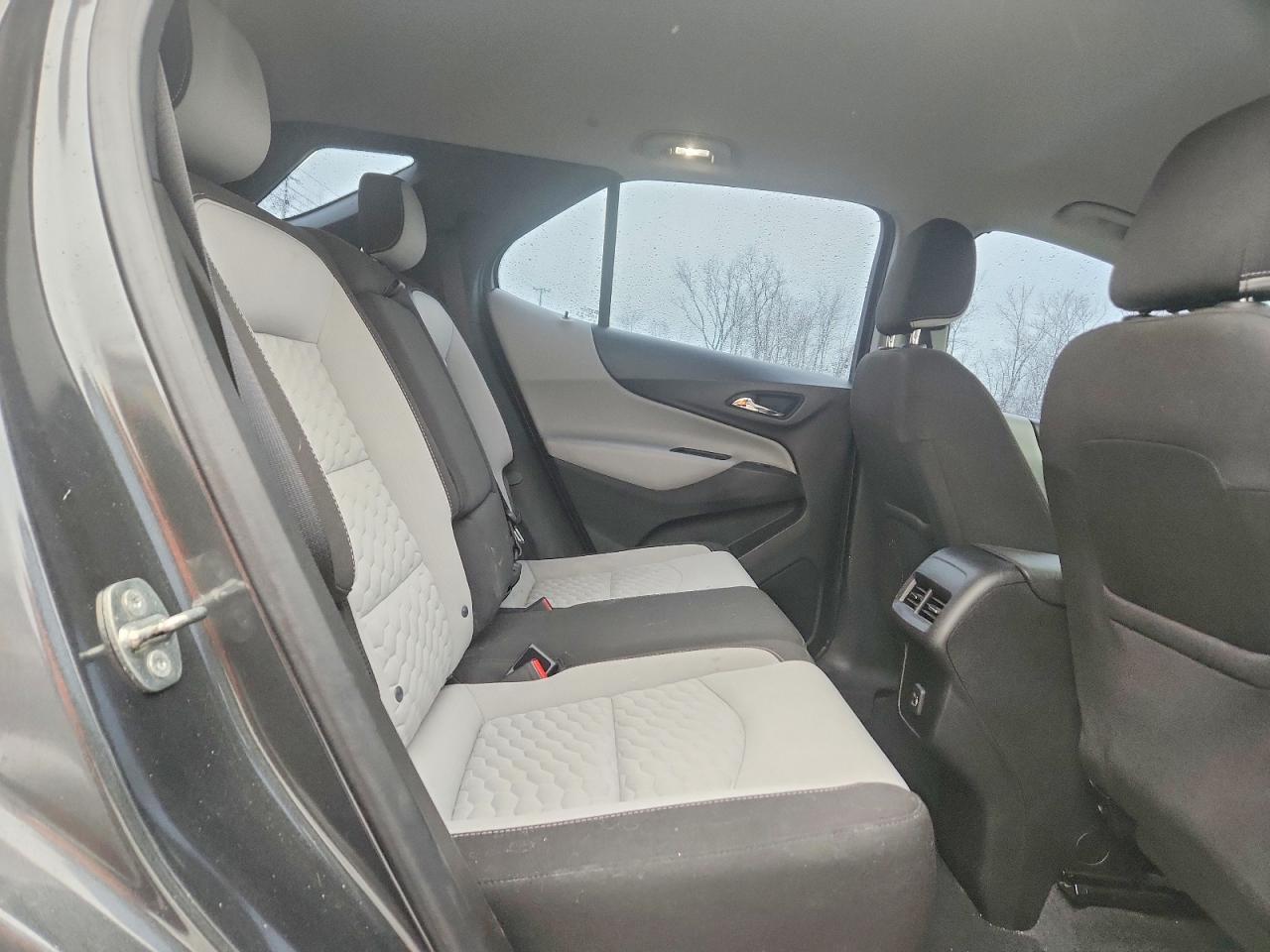 2019 CHEVROLET EQUINOX LS photo 11