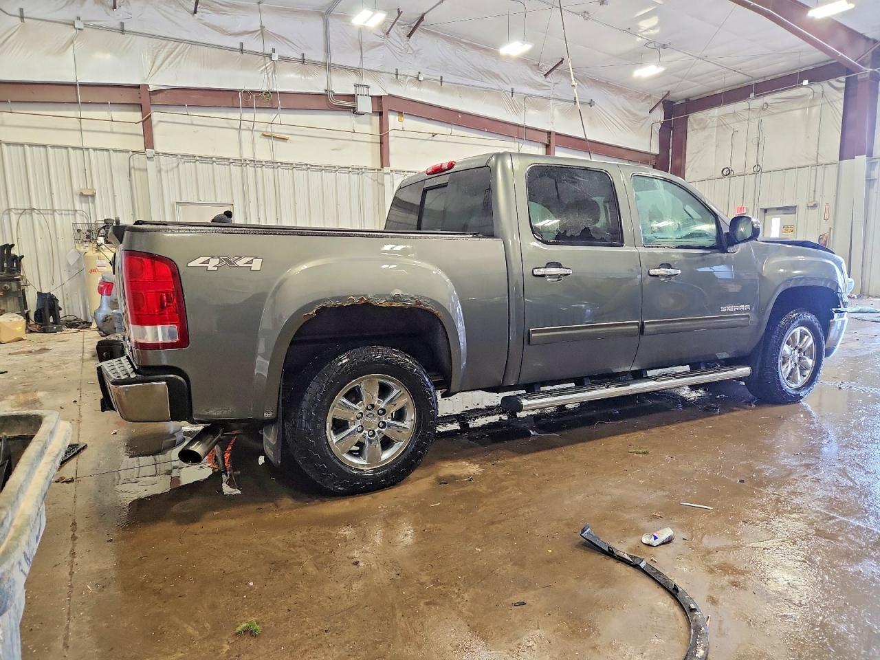 2011 GMC SIERRA K1500 SLE photo 3