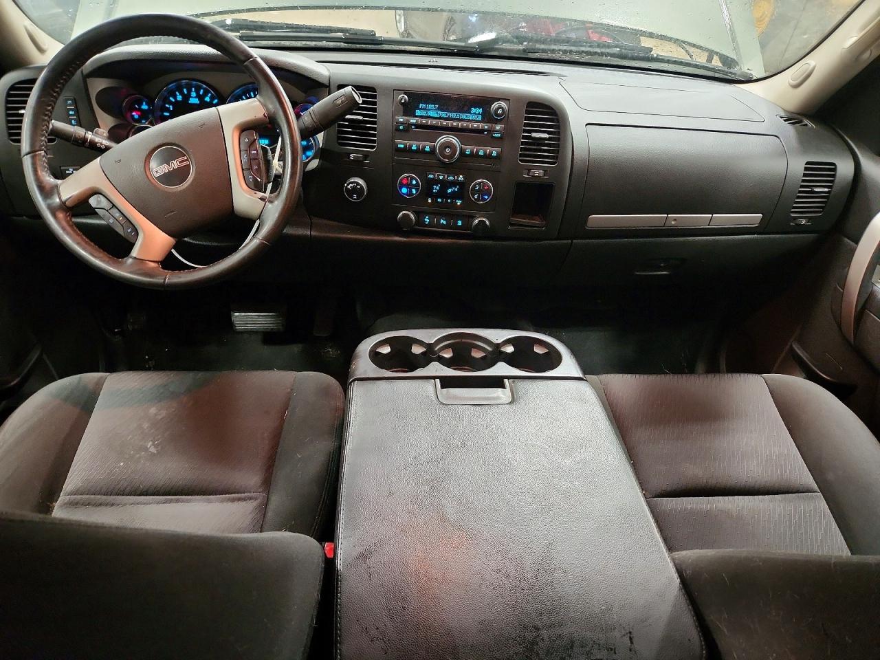 2011 GMC SIERRA K1500 SLE photo 8