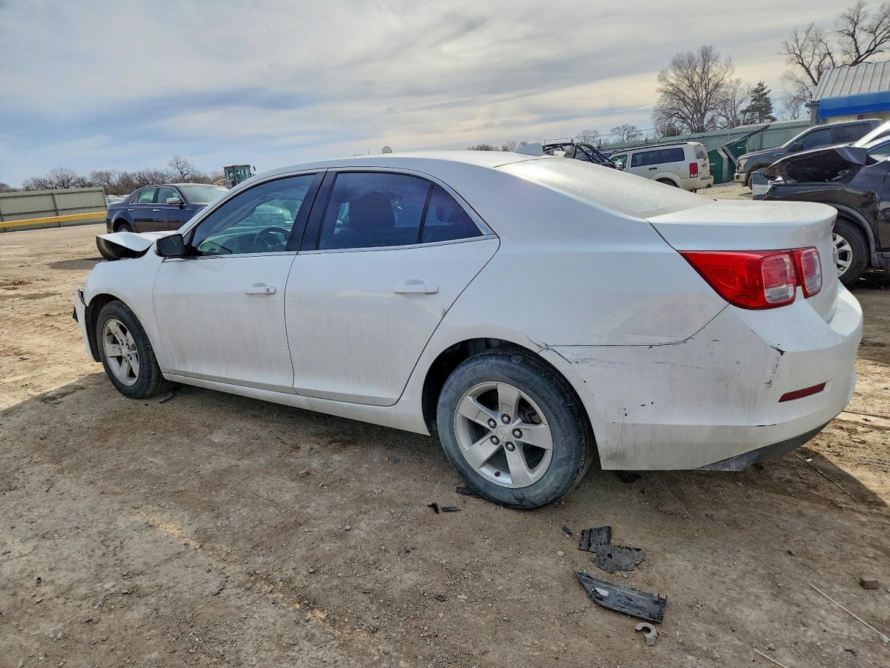 2013 CHEVROLET MALIBU 1LT photo 2