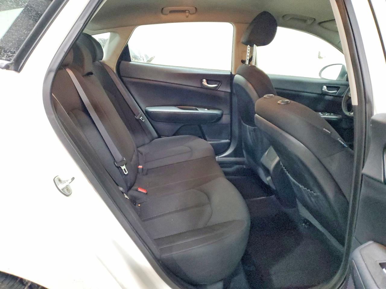 2016 KIA OPTIMA LX photo 10