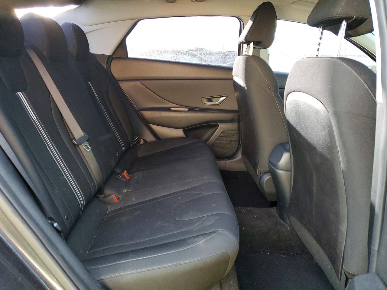 2021 HYUNDAI ELANTRA SEL photo 10