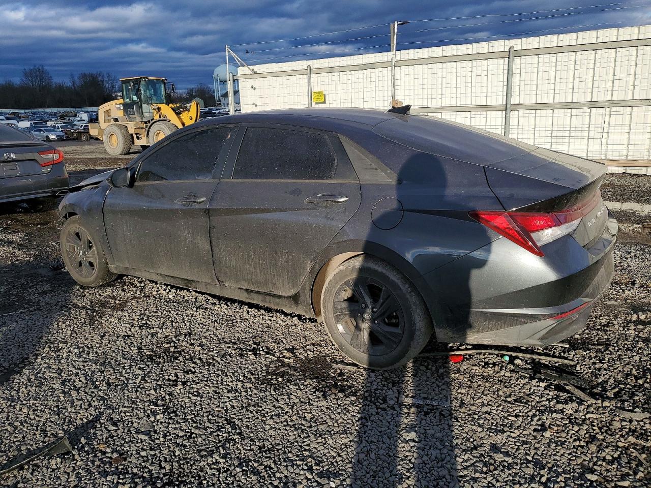 2021 HYUNDAI ELANTRA SEL photo 2