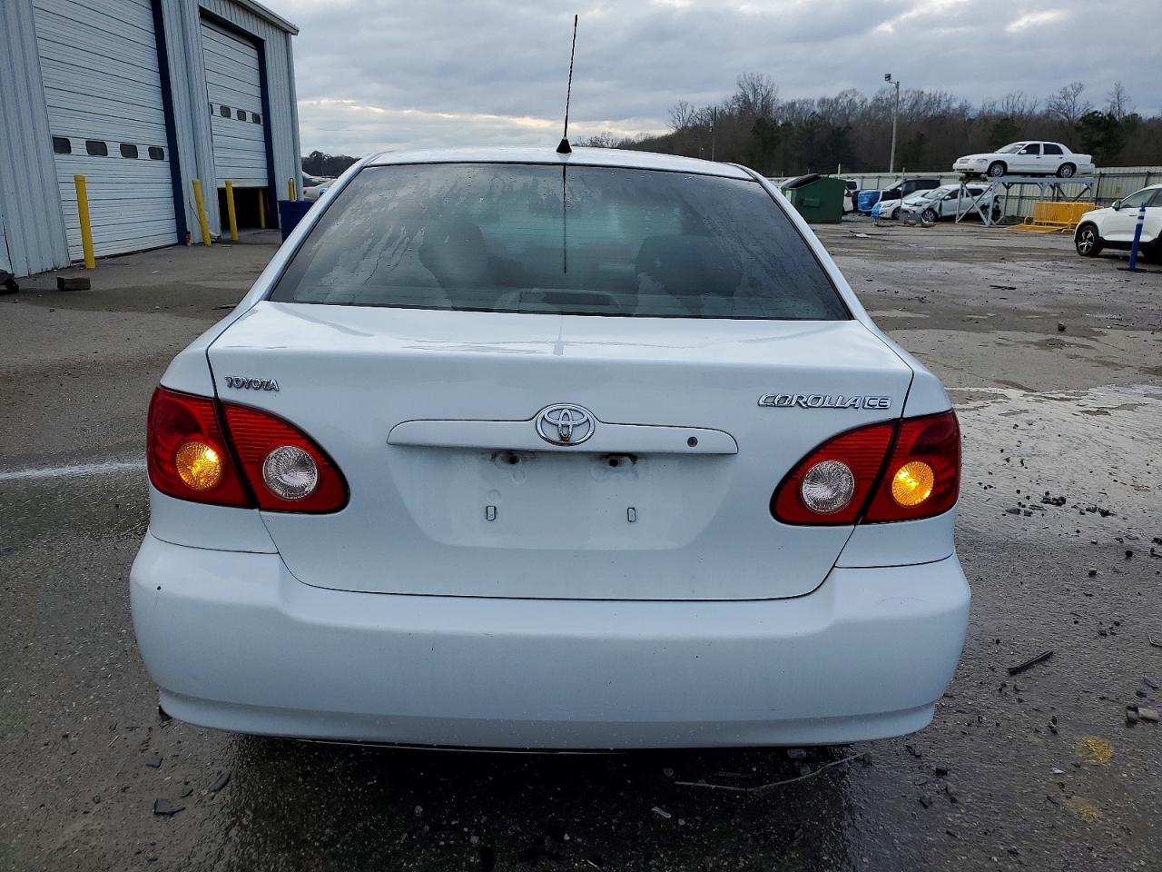 2005 TOYOTA COROLLA CE photo 6