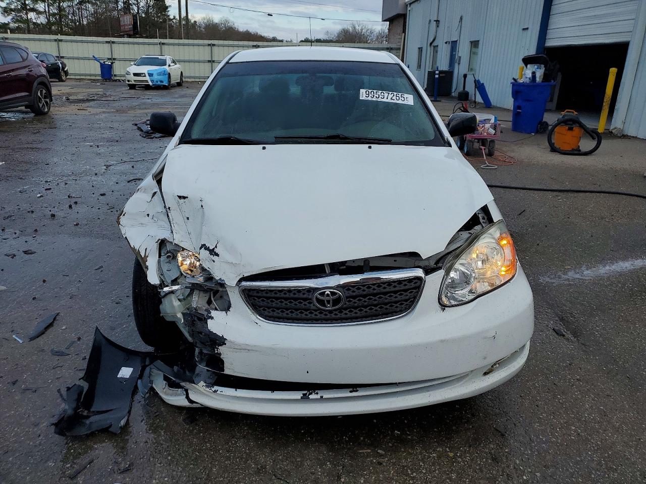 2005 TOYOTA COROLLA CE photo 5