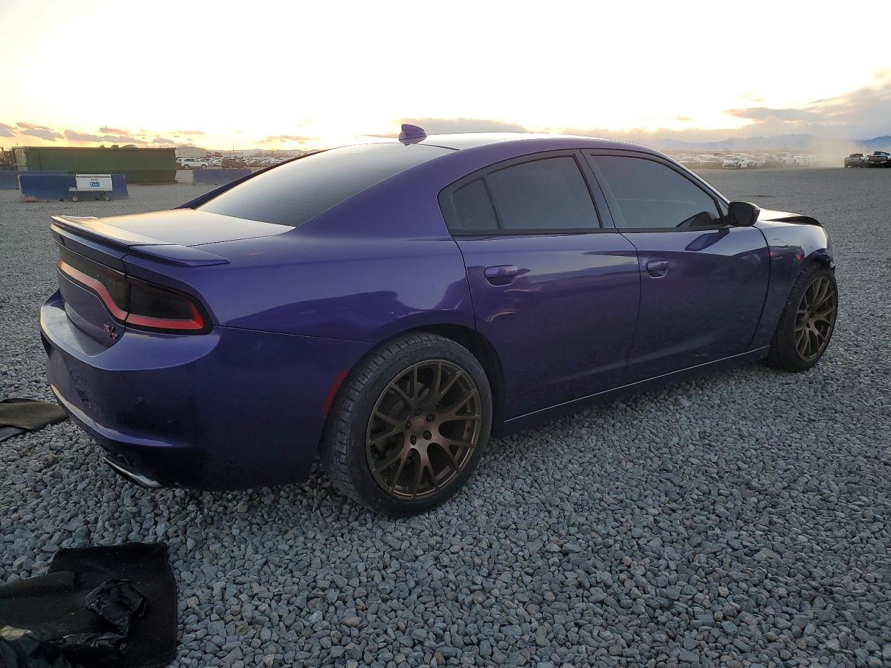 2016 DODGE CHARGER R/T photo 3