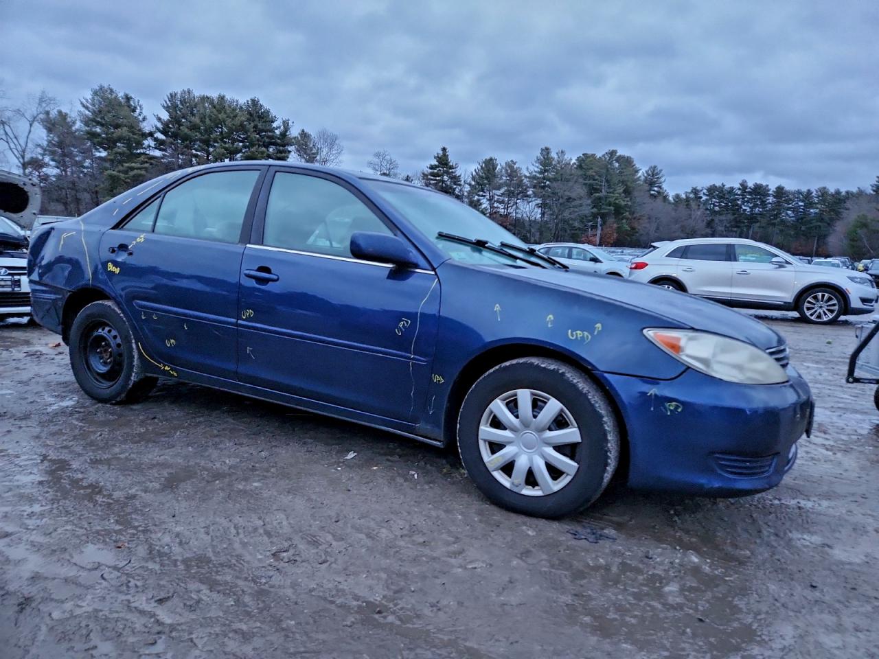 2005 TOYOTA CAMRY LE photo 4