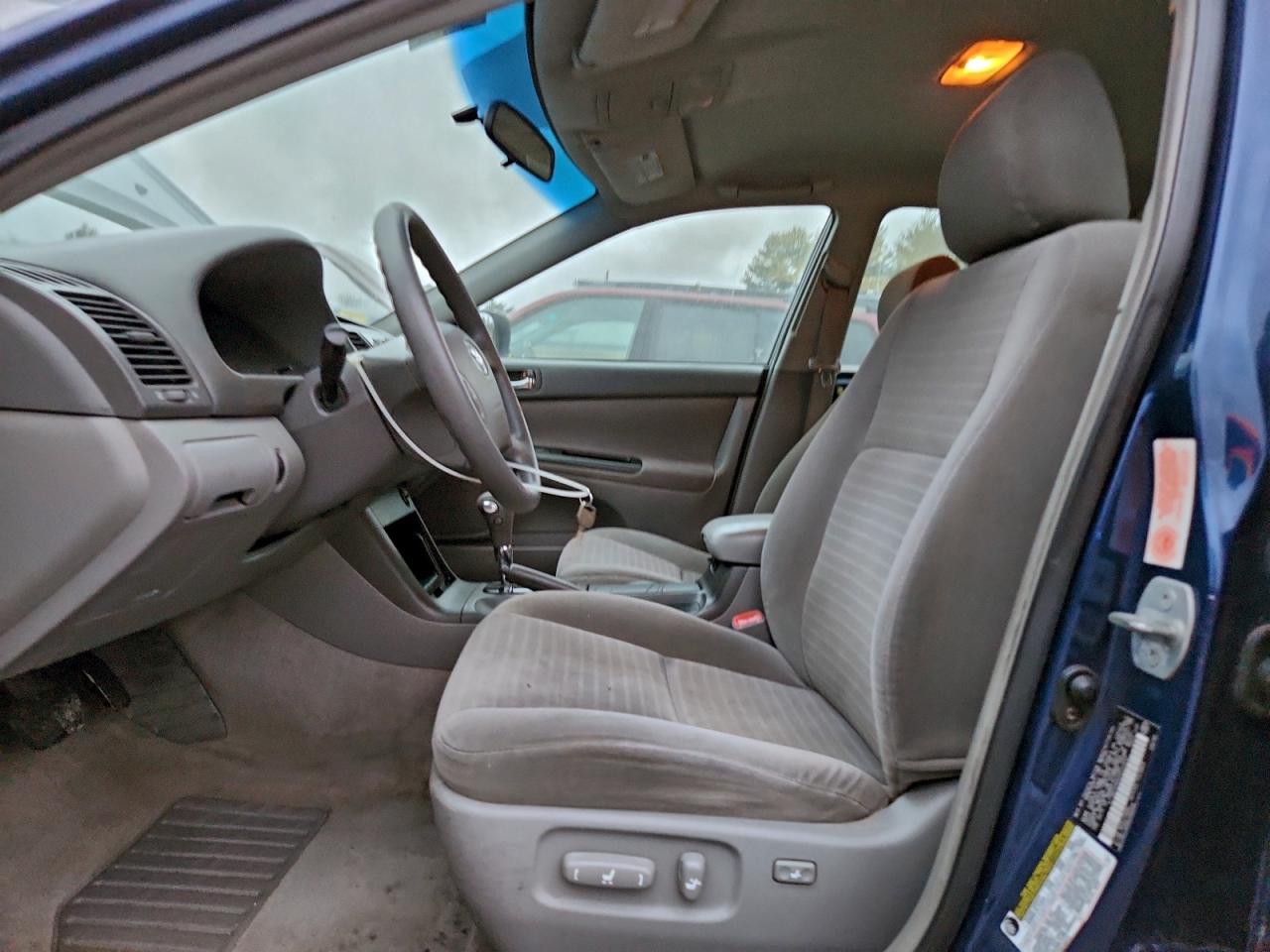 2005 TOYOTA CAMRY LE photo 7