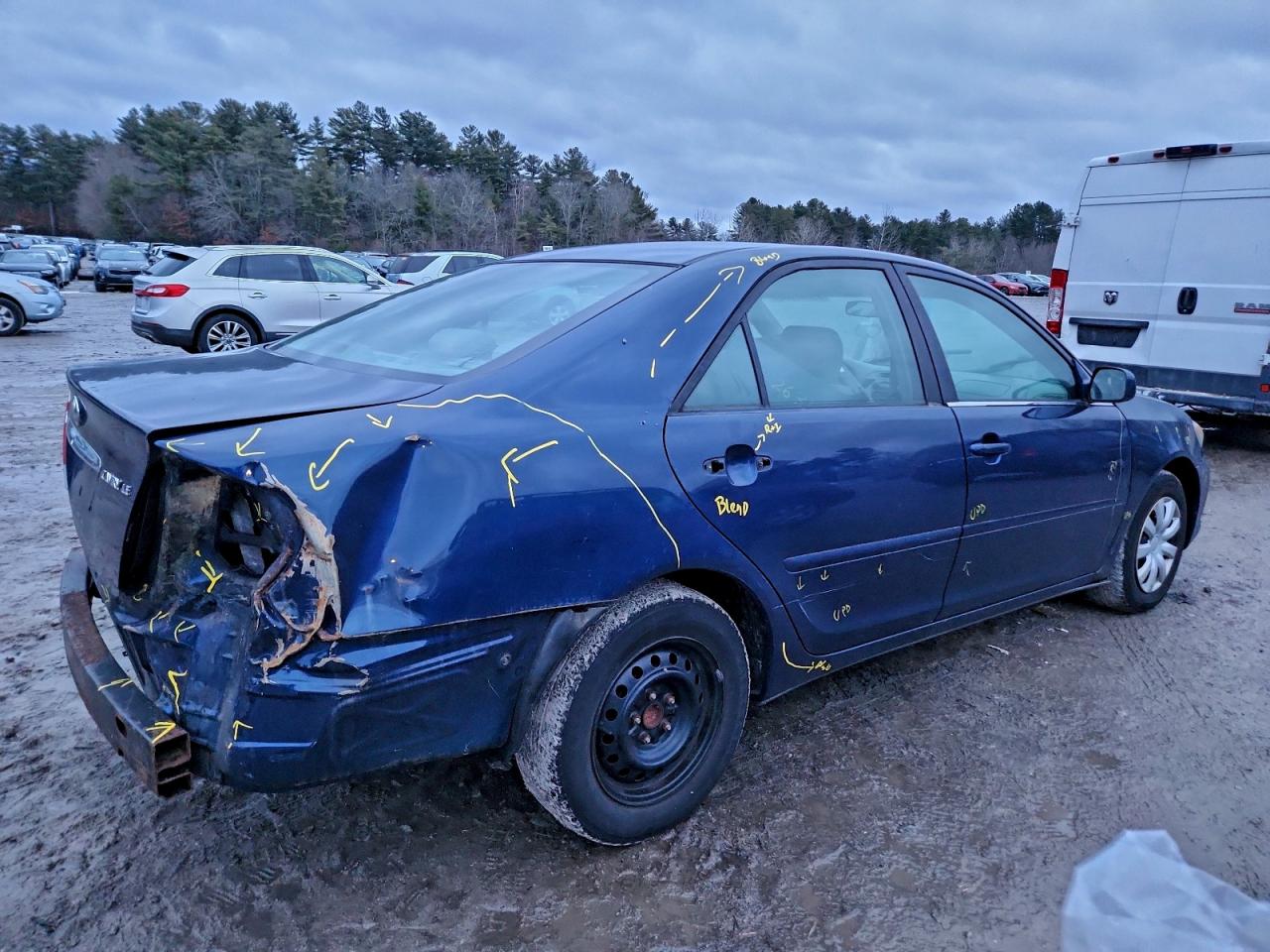 2005 TOYOTA CAMRY LE photo 3