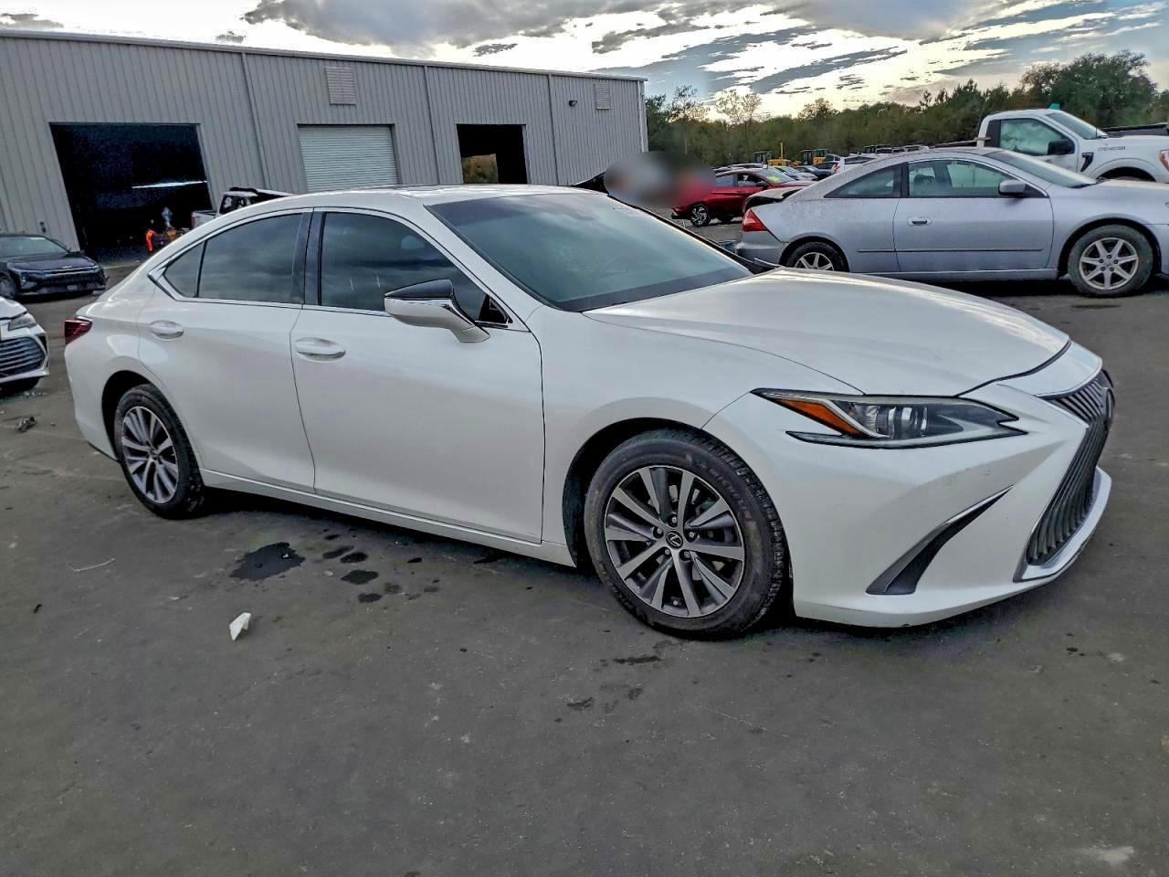2020 LEXUS ES 350 BASE photo 4