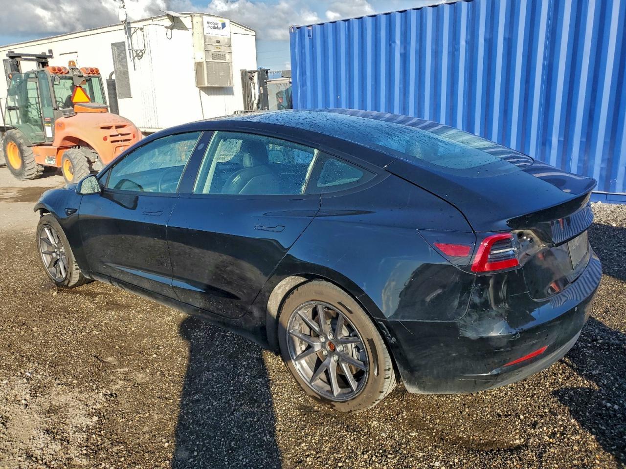 2022 TESLA MODEL 3 photo 2