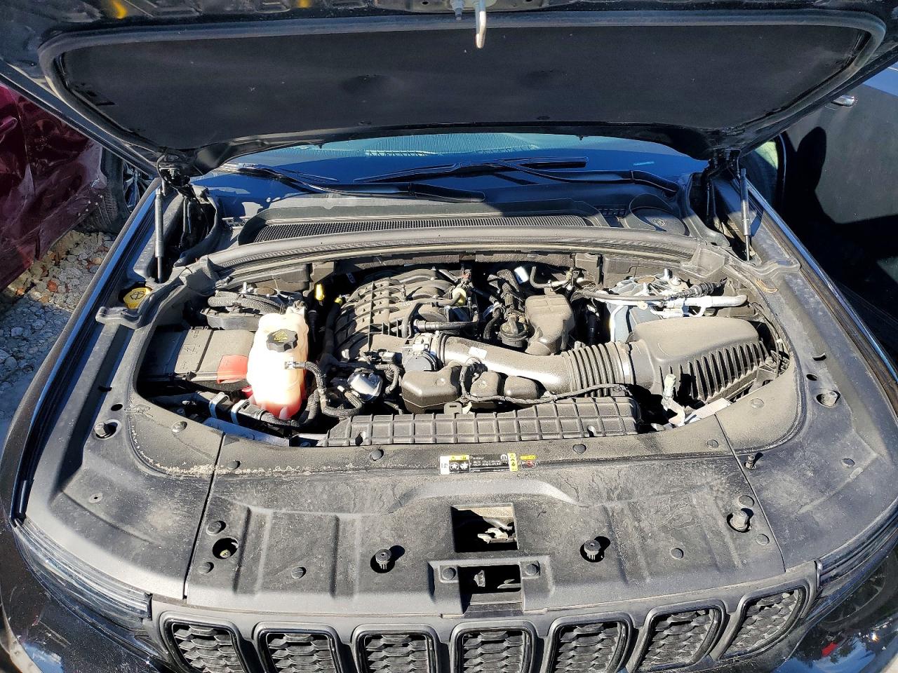 2024 JEEP GRAND CHEROKEE L LAREDO photo 23