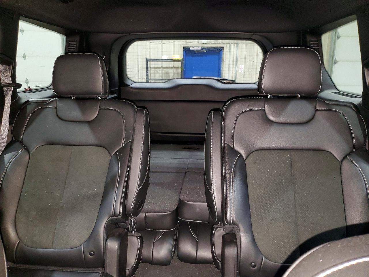 2024 JEEP GRAND CHEROKEE L LAREDO photo 19