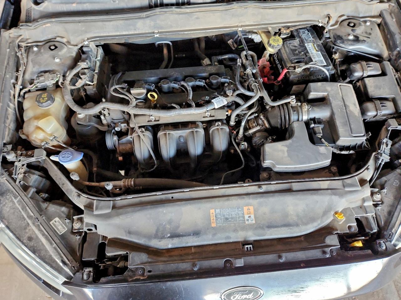 2014 FORD FUSION SE photo 11