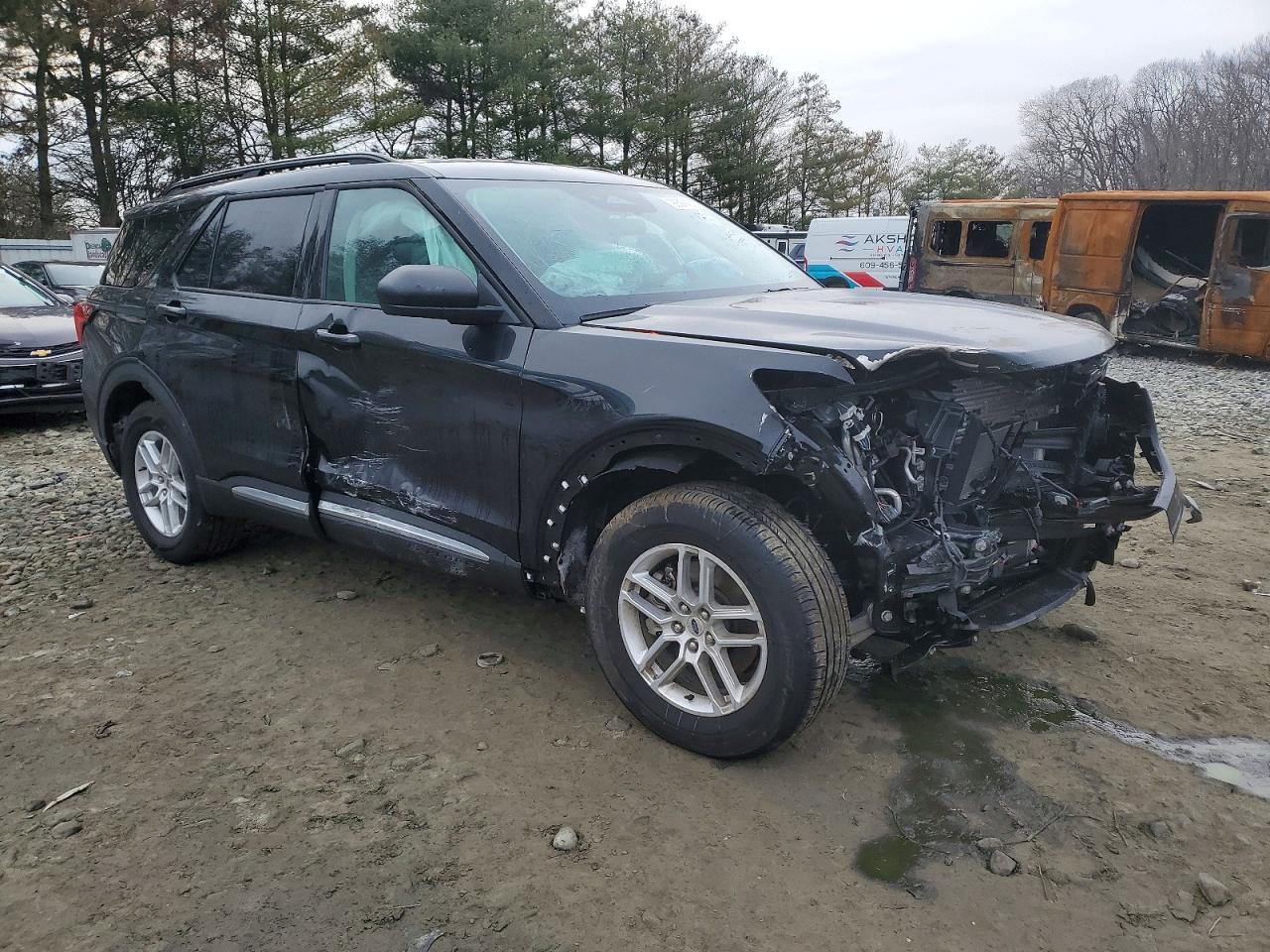 2025 FORD EXPLORER ACTIVE photo 4