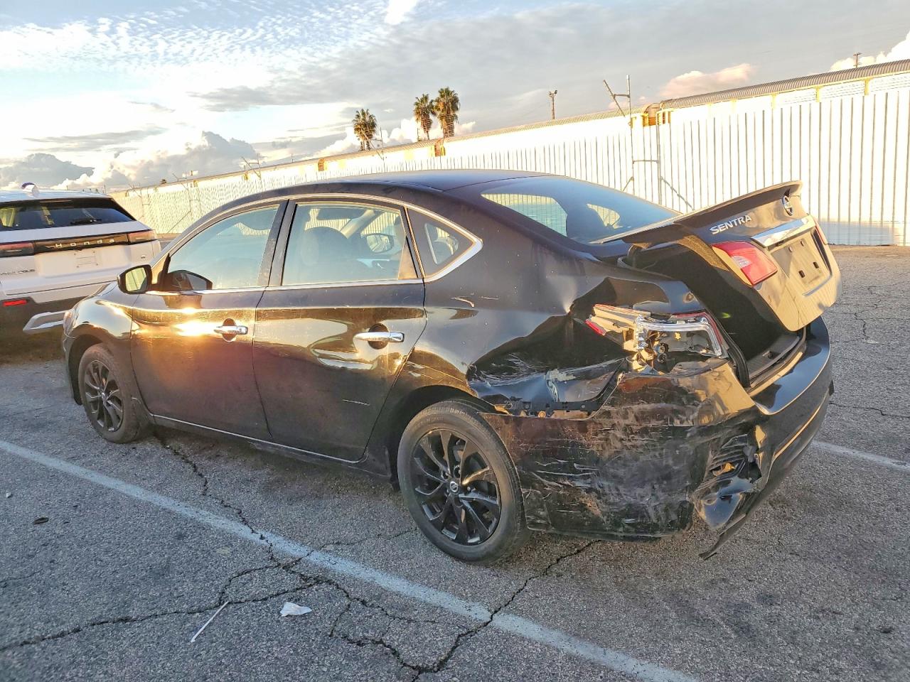 2018 NISSAN SENTRA S photo 2