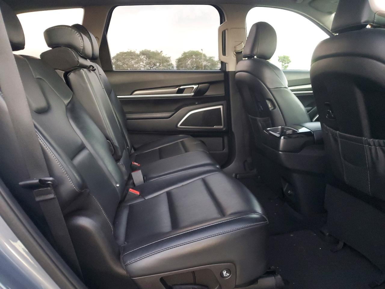 2021 KIA TELLURIDE LX photo 11