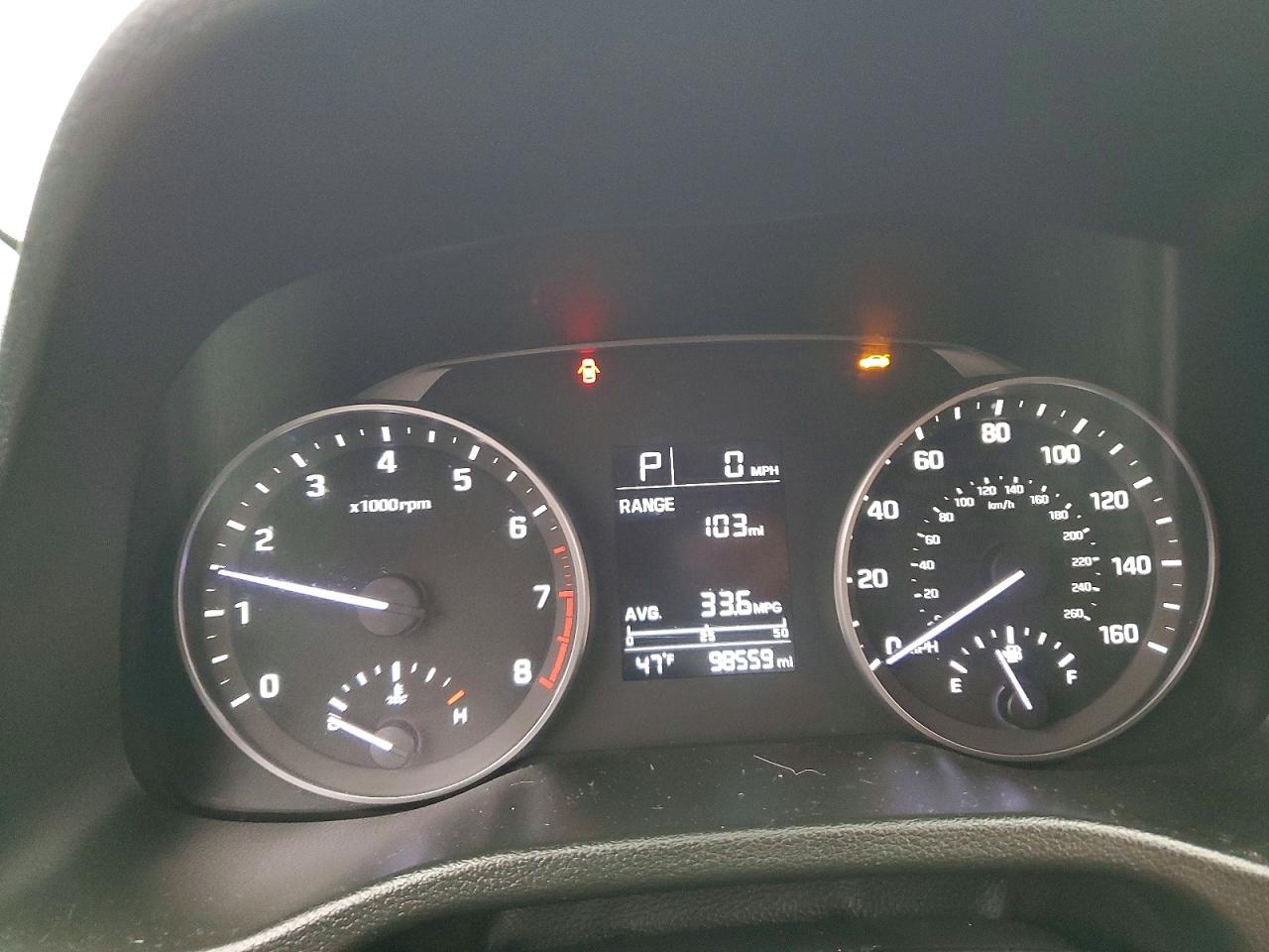 2018 HYUNDAI ELANTRA SE photo 9