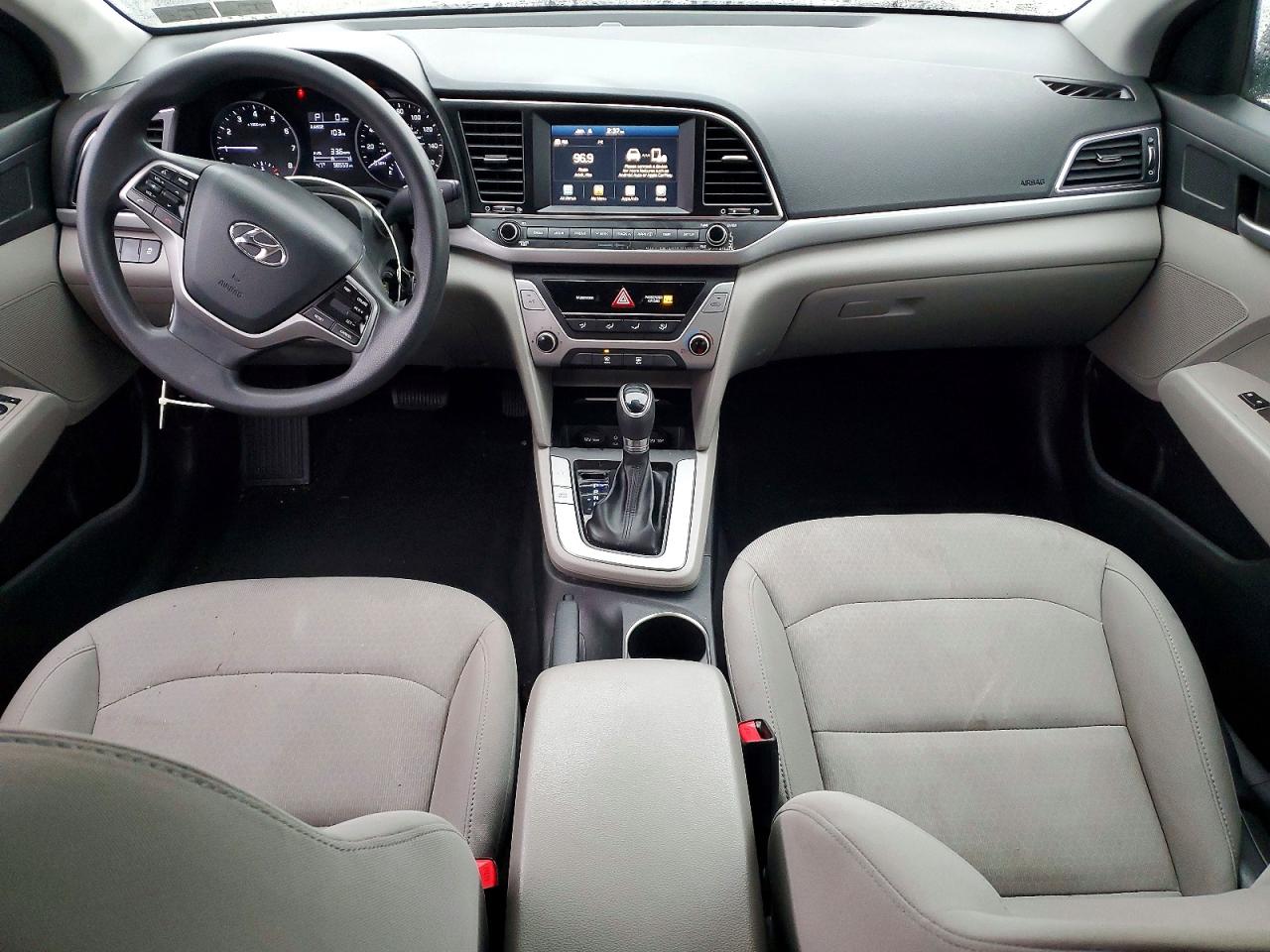 2018 HYUNDAI ELANTRA SE photo 8