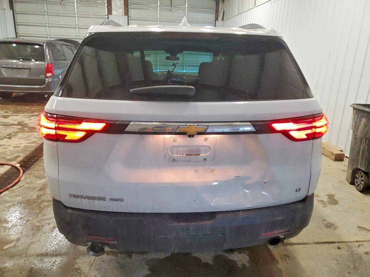 2023 CHEVROLET TRAVERSE LT photo 6