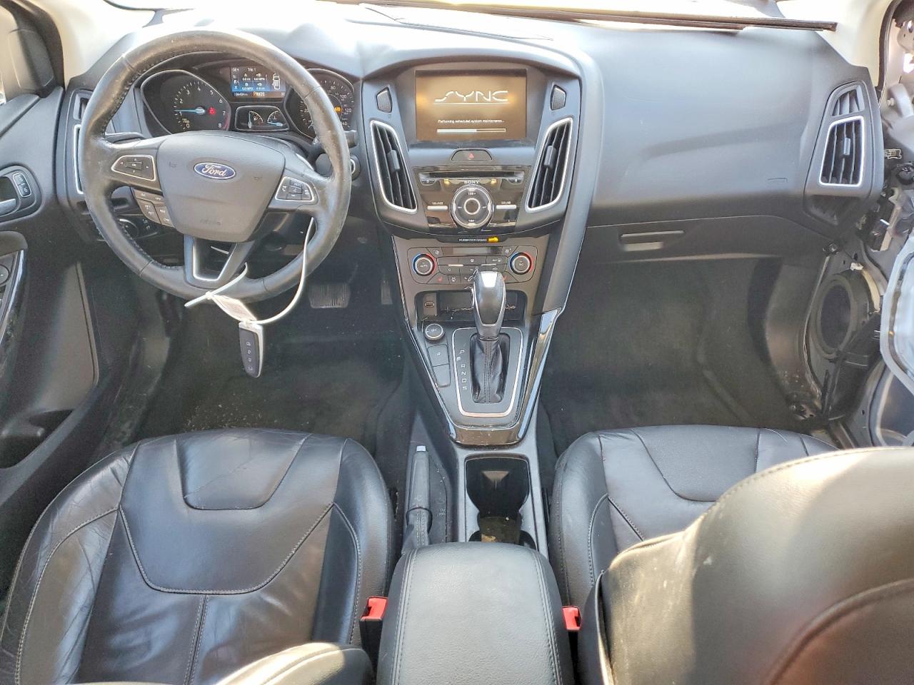 2015 FORD FOCUS TITANIUM photo 8