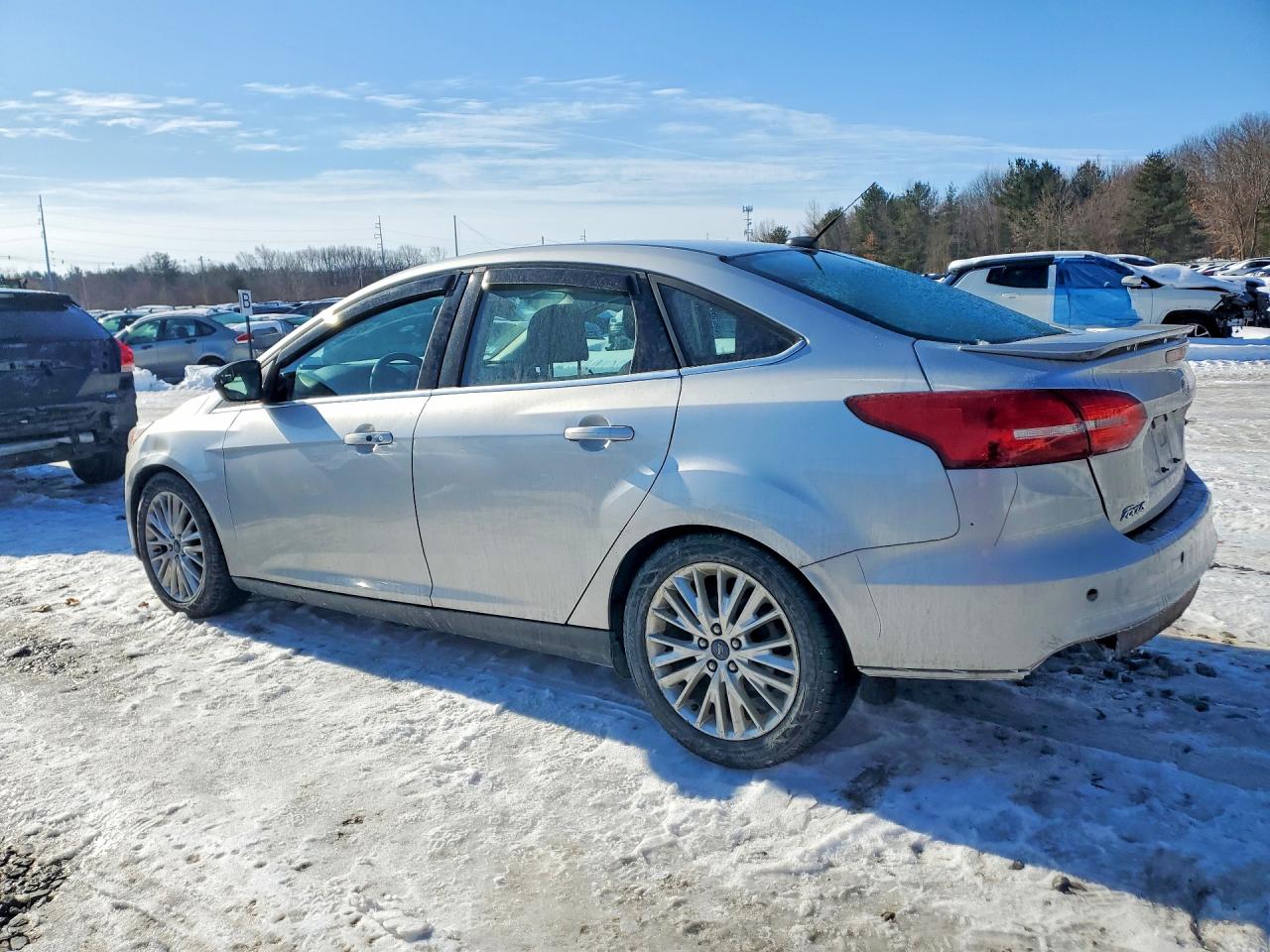 2015 FORD FOCUS TITANIUM photo 2