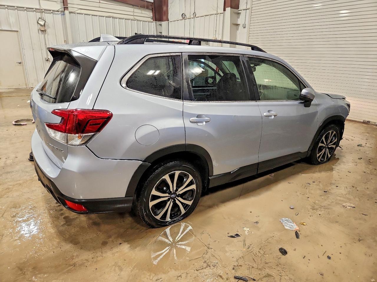 2020 SUBARU FORESTER LIMITED photo 3