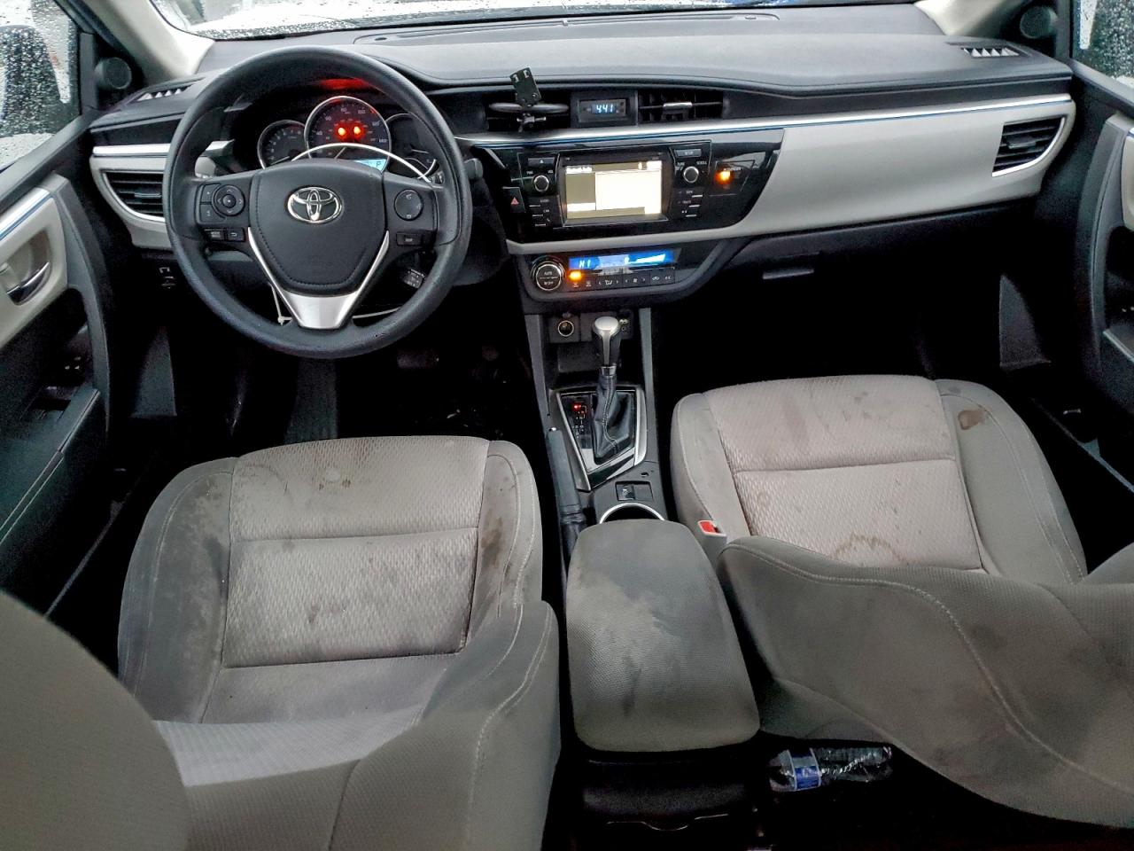 2014 TOYOTA COROLLA L photo 8