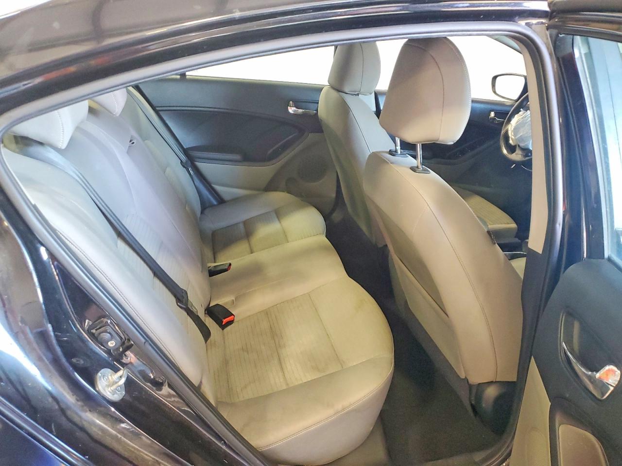 2015 KIA FORTE LX photo 10
