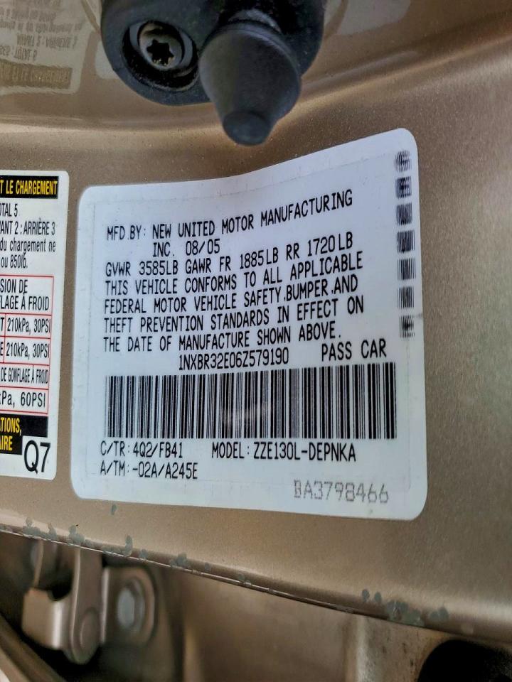 2006 TOYOTA COROLLA CE photo 12