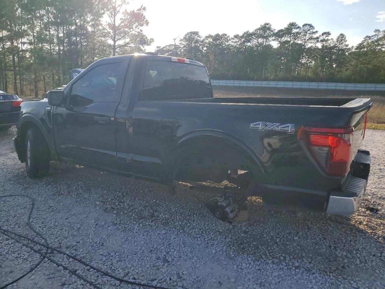 2025 FORD F150 XL photo 2