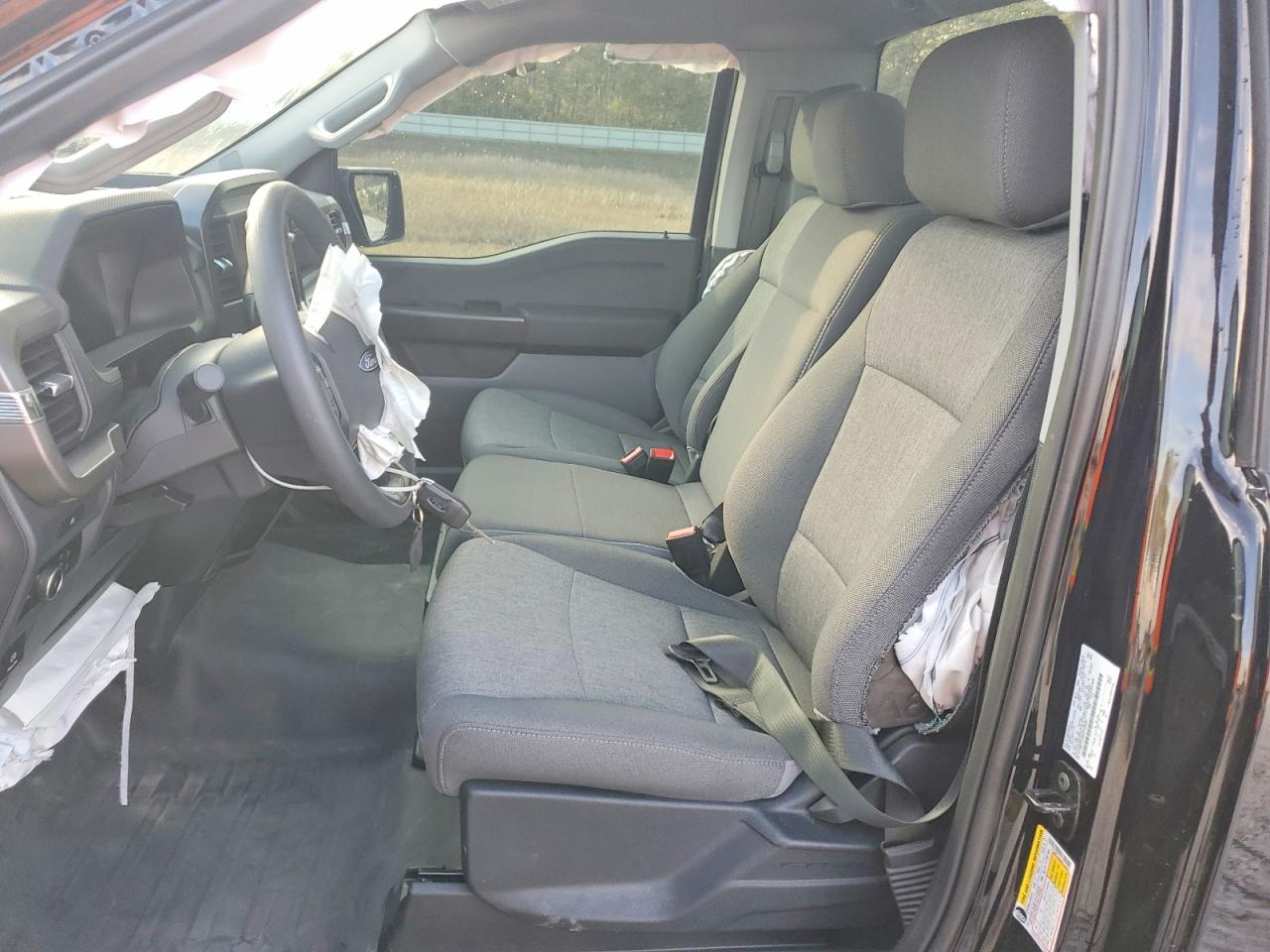2025 FORD F150 XL photo 7