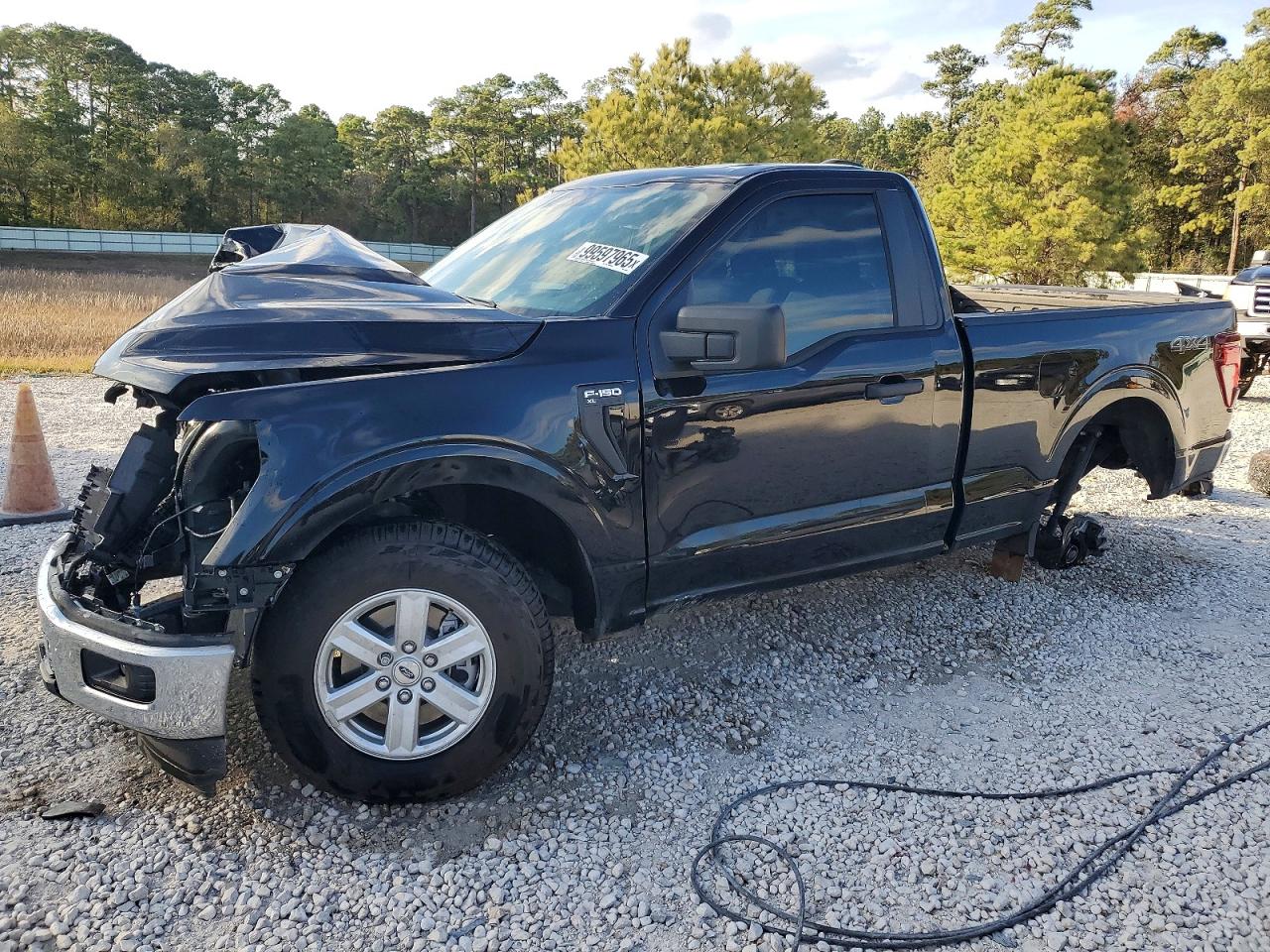2025 FORD F150