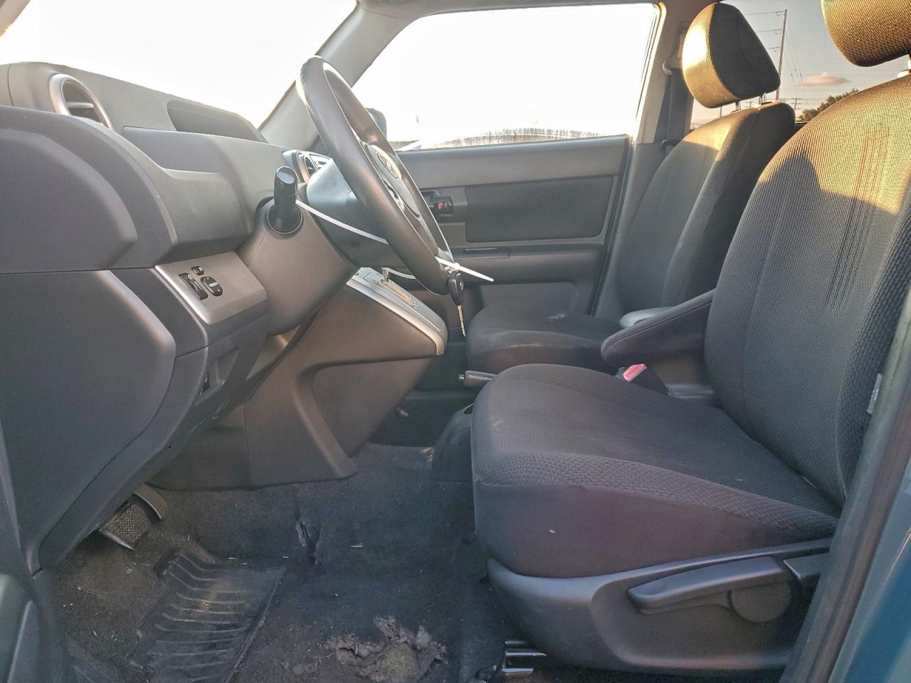 2009 TOYOTA SCION XB photo 7