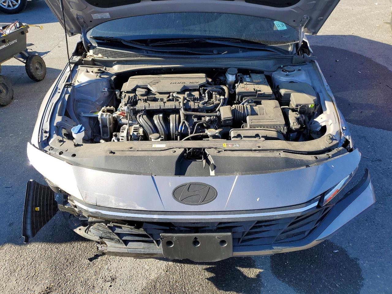 2024 HYUNDAI ELANTRA SE photo 11
