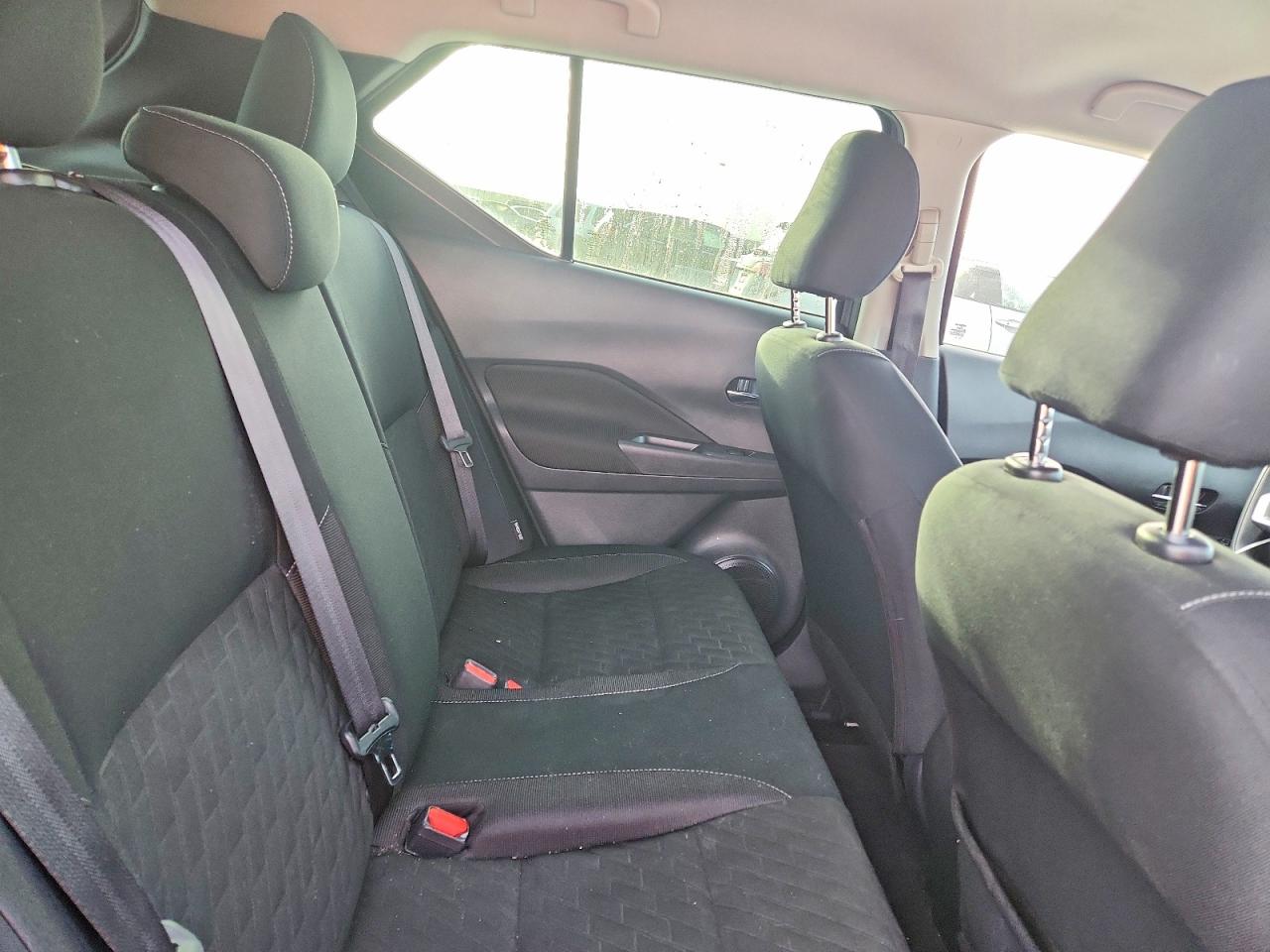 2023 NISSAN KICKS SV photo 10