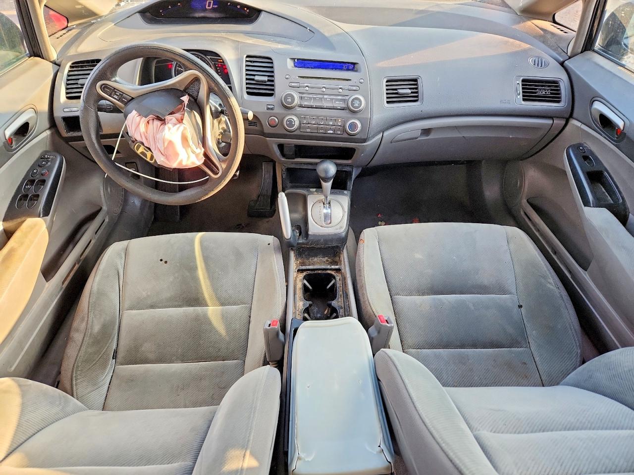 2011 HONDA CIVIC LX photo 8