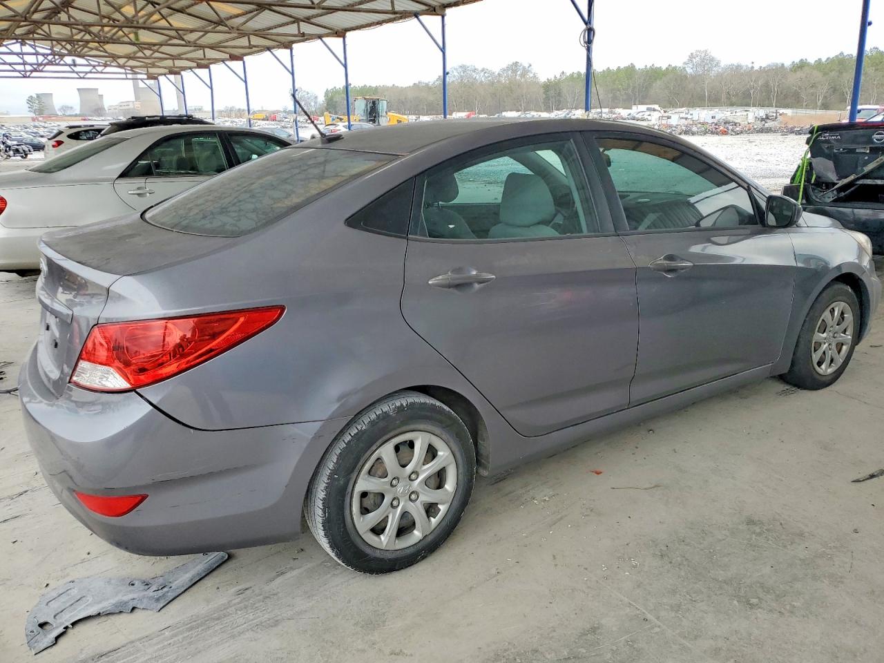 2014 HYUNDAI ACCENT GLS photo 3