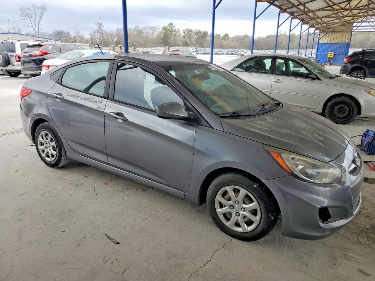 2014 HYUNDAI ACCENT GLS photo 4