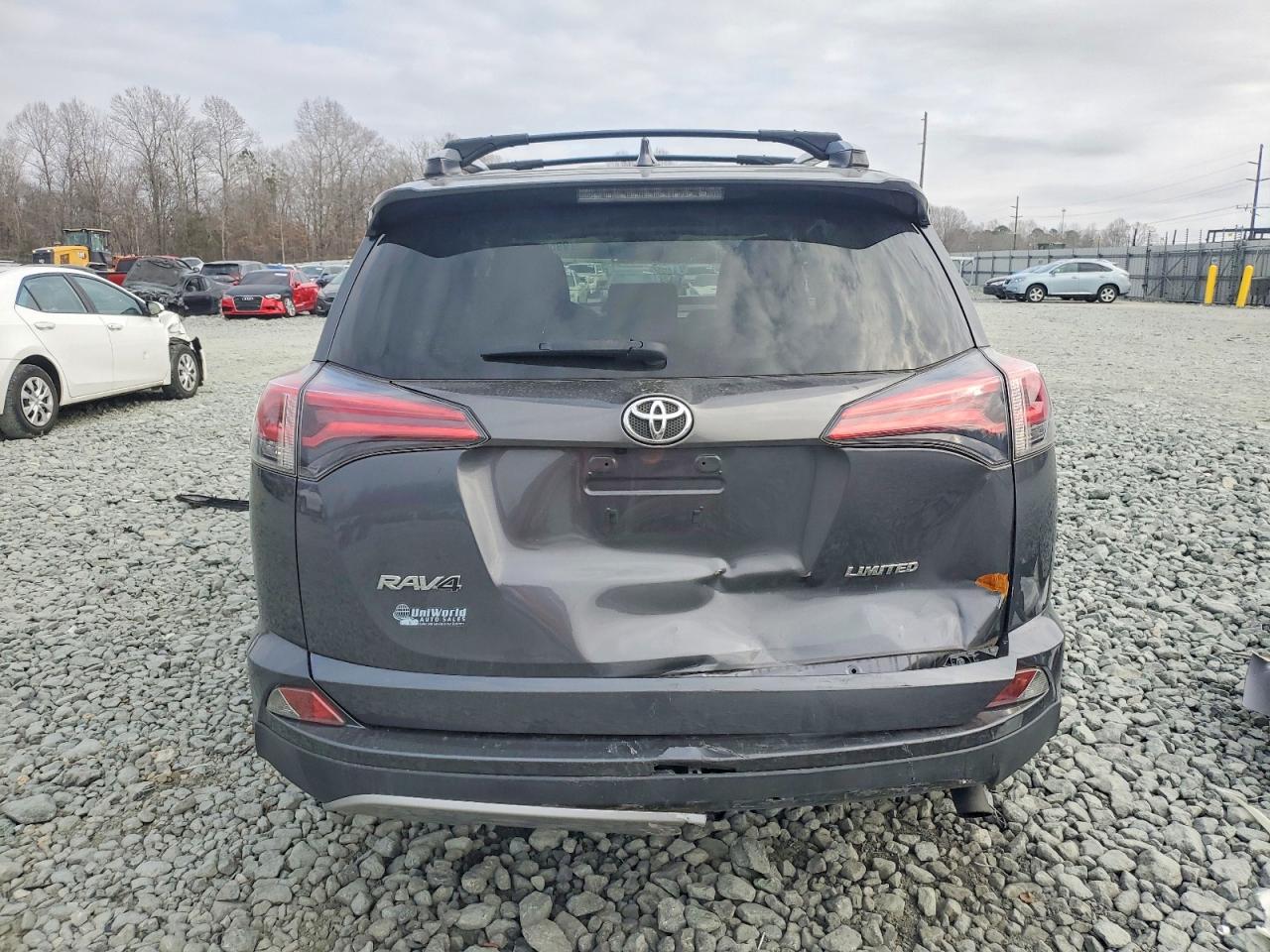 2017 TOYOTA RAV4 LIMITED photo 6