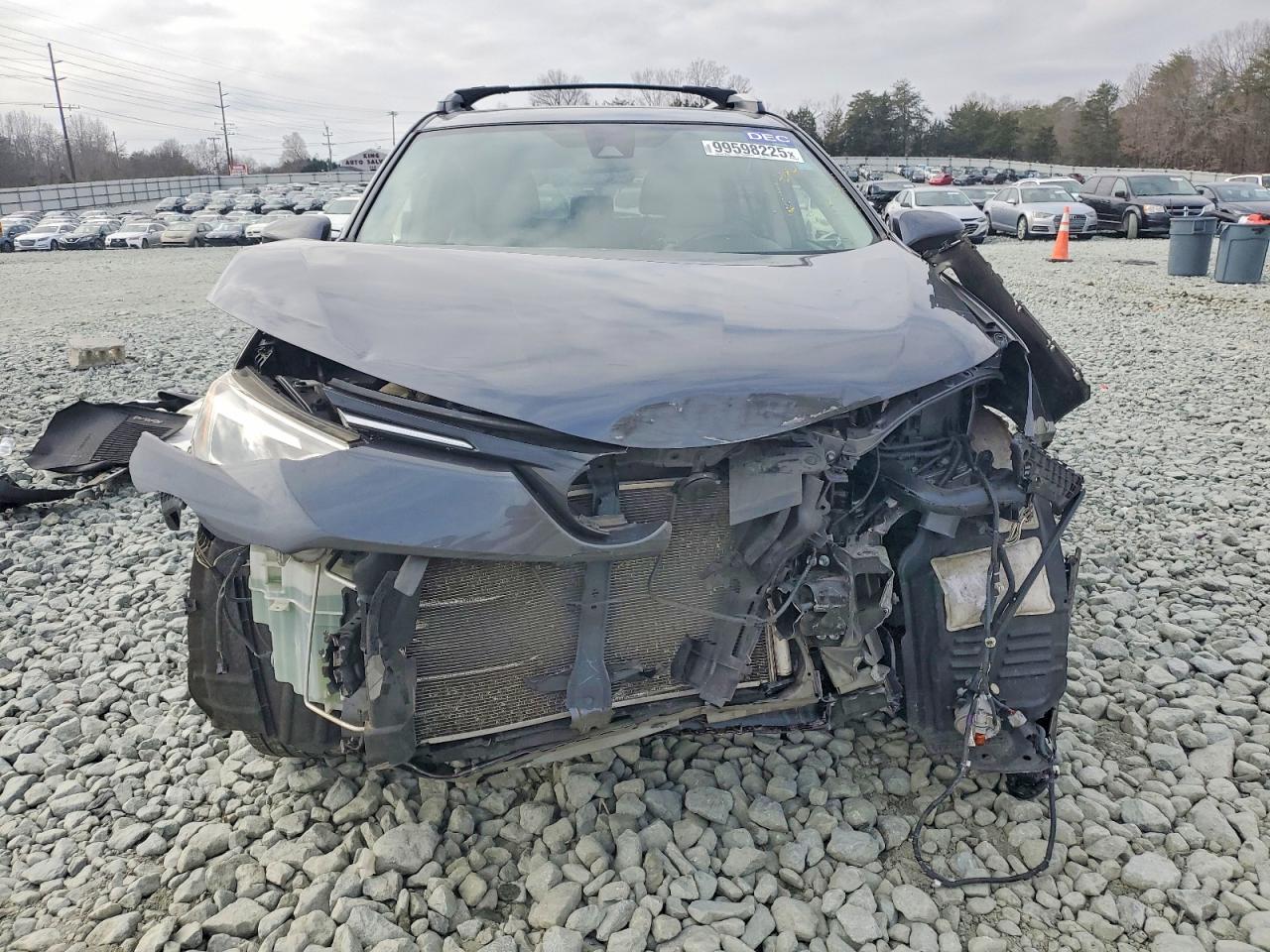 2017 TOYOTA RAV4 LIMITED photo 5