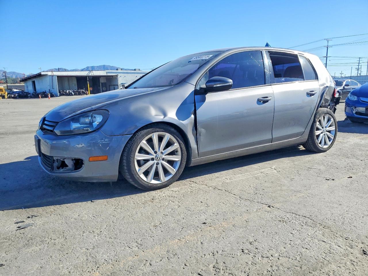 2012 VOLKSWAGEN GOLF