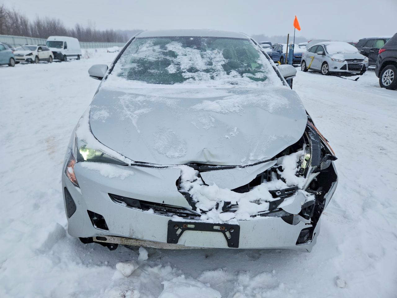 2018 TOYOTA PRIUS photo 5