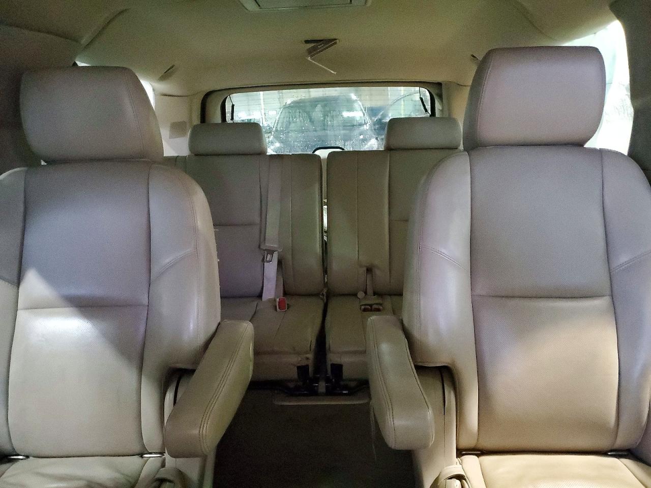 2012 CHEVROLET SUBURBAN K1500 LTZ photo 10