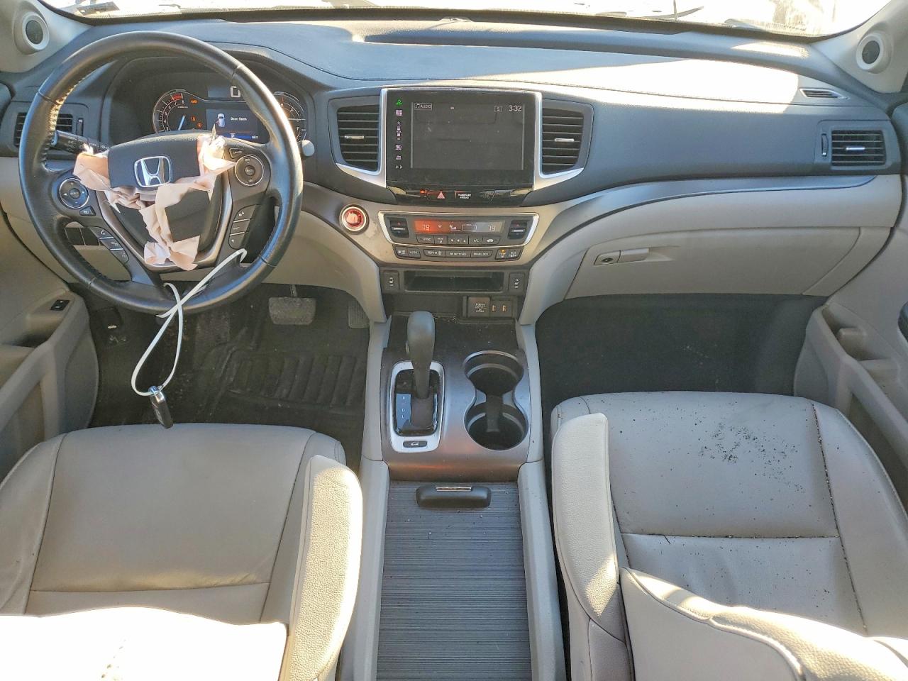 2016 HONDA PILOT EXL photo 8