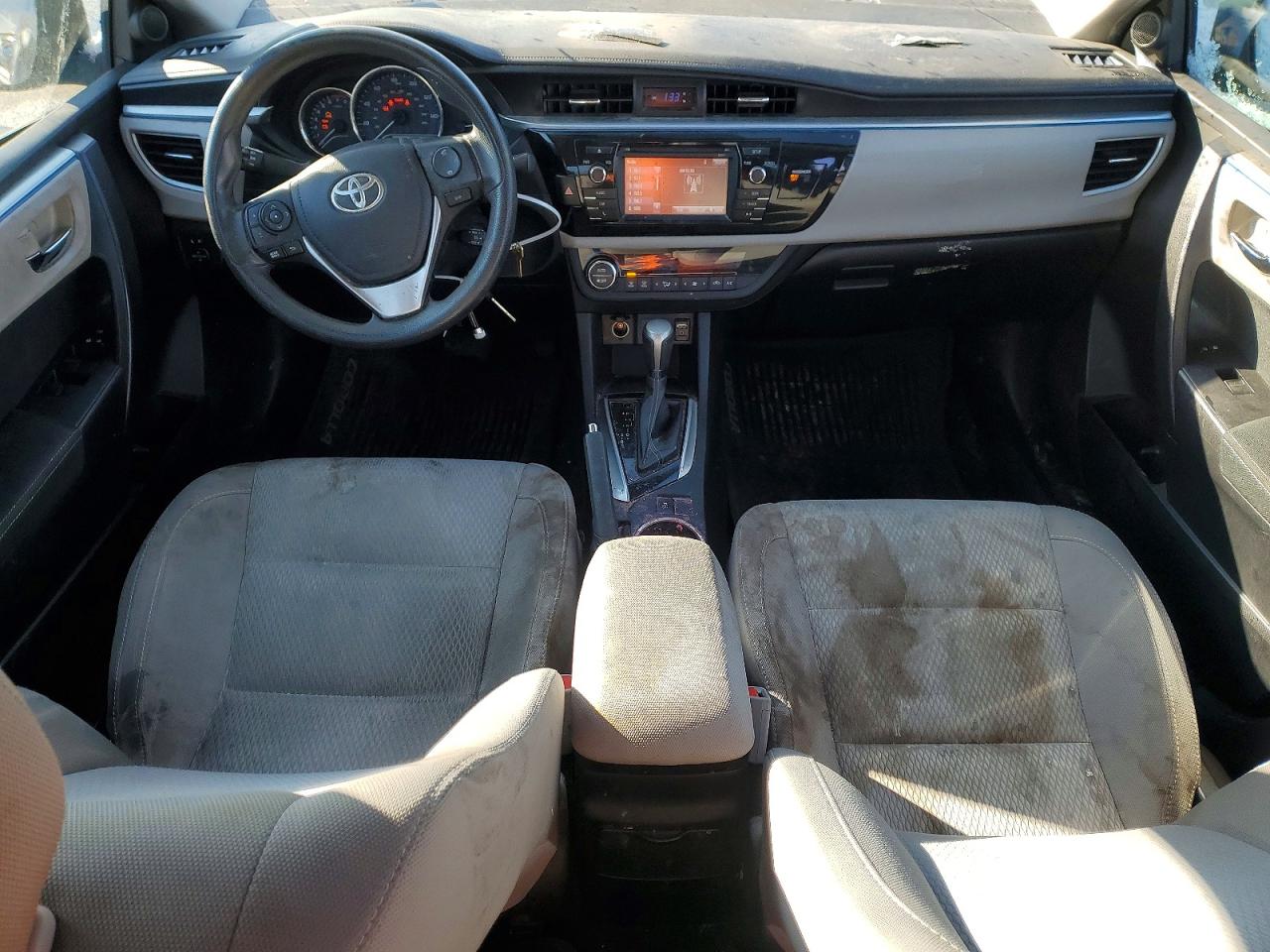 2016 TOYOTA COROLLA L photo 8