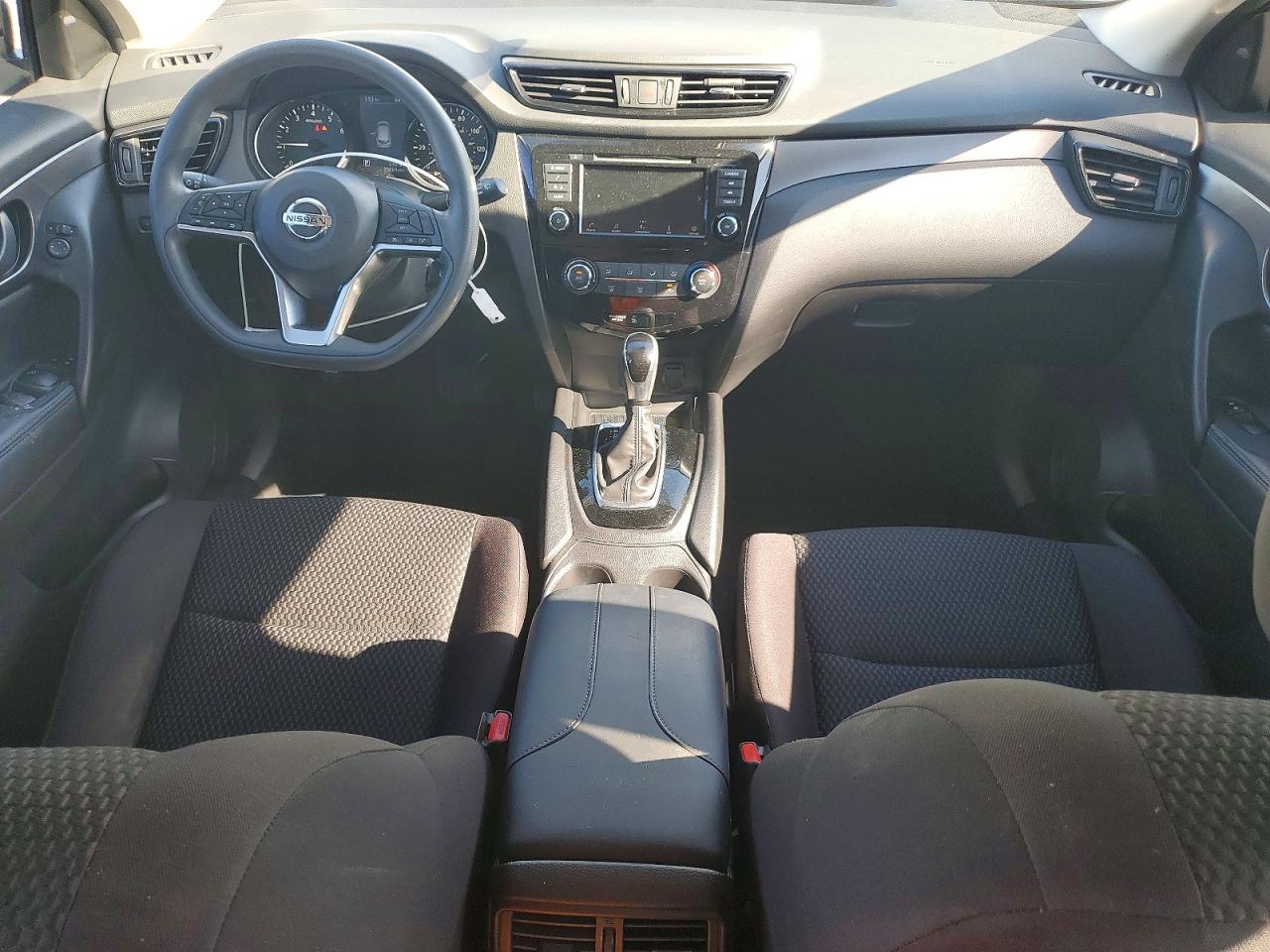 2020 NISSAN ROGUE SPORT S photo 8