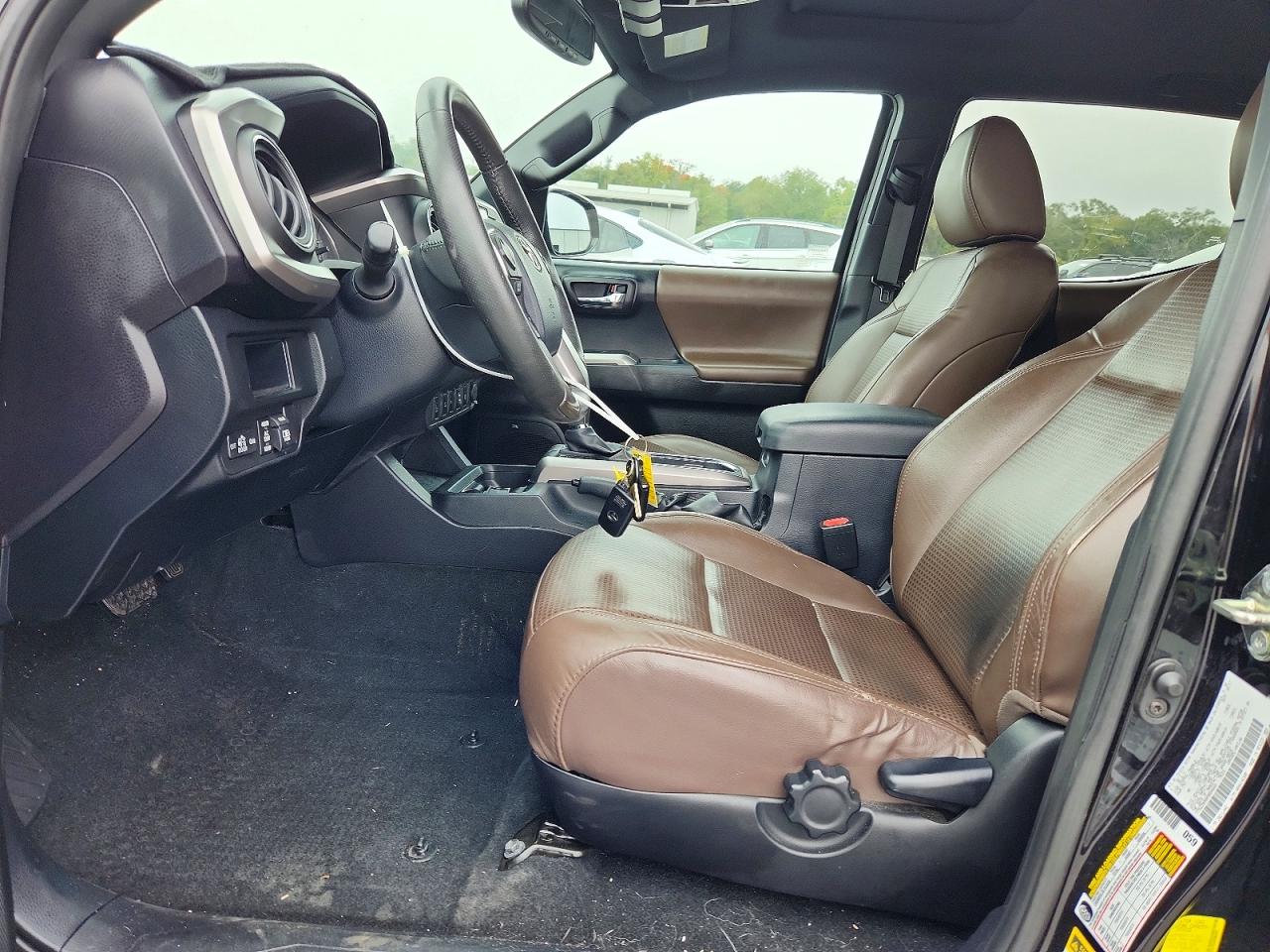2017 TOYOTA TACOMA DOUBLE CAB photo 7
