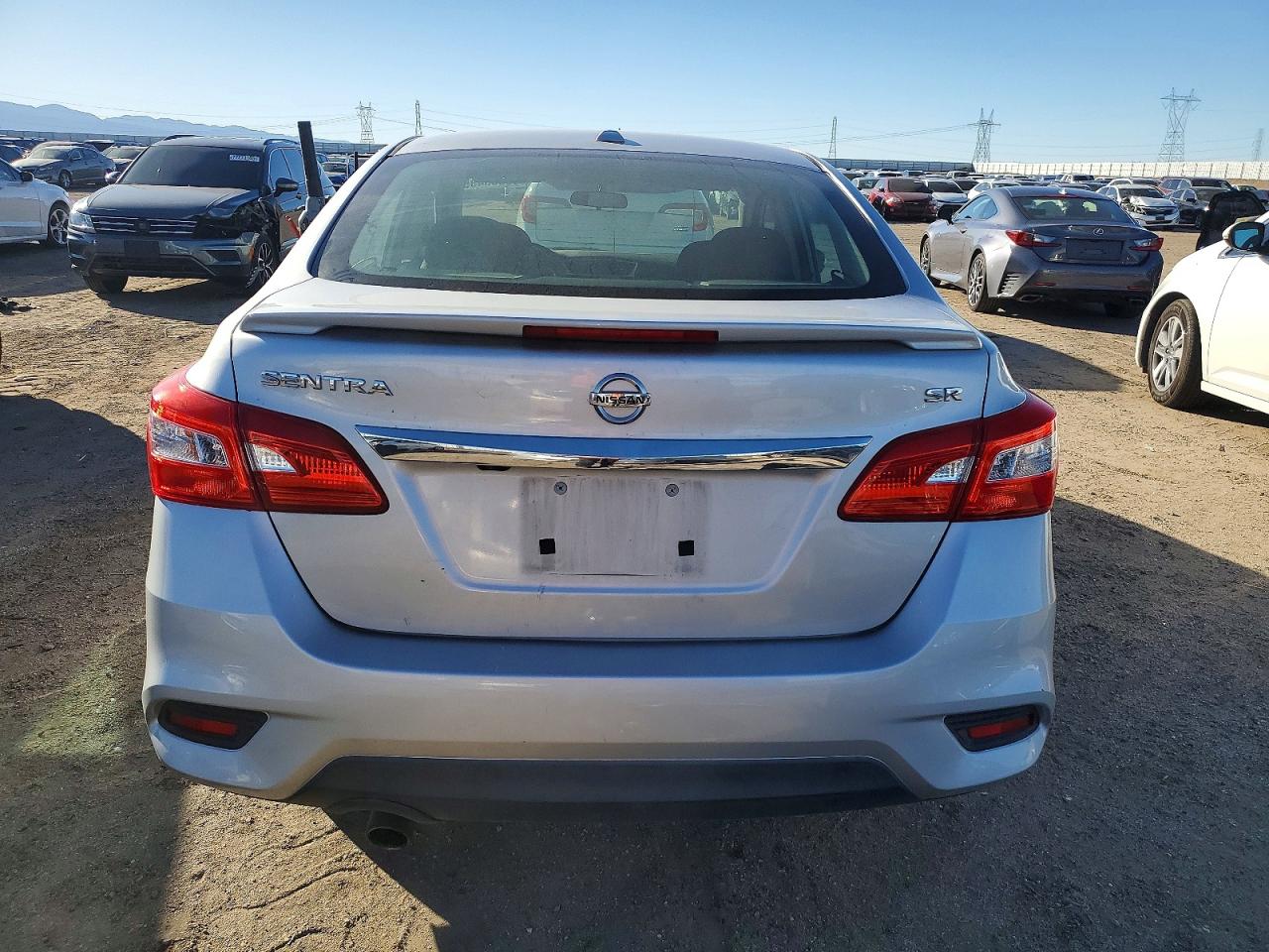 2019 NISSAN SENTRA S photo 6